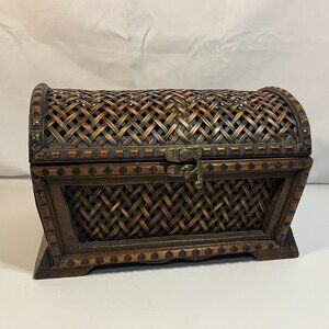 Woven Wicker Wood Box Chest Hinged Brown 8 1/2" x 5 1/2" x 5" Table Decor